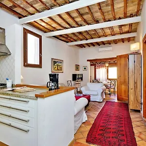 https://lungaretta-97.it-romehotels.com