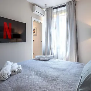 Apartment 2 Centro Milano,duomo,navigli, Milan