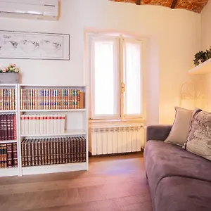 Apartment Bnbutler - Alfieri, 15 - Vecchie Atmosfere, Milan