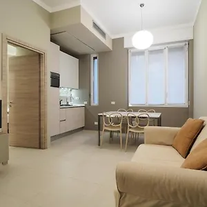 Apartment Contempora - Cavallotti 13 - B32, Milan